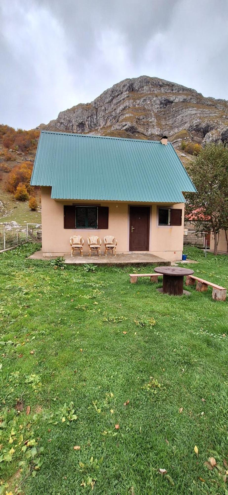 Katun Mokra Accommodation & Horseback Riding Podgorica Zimmer foto